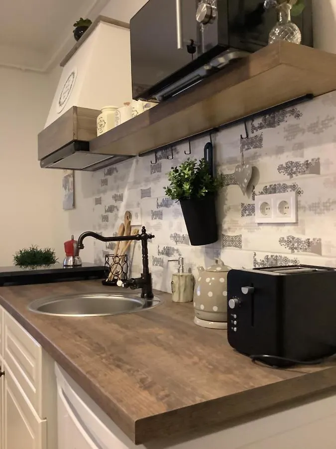 Ezuest Boroka Apartman Eger Apartment