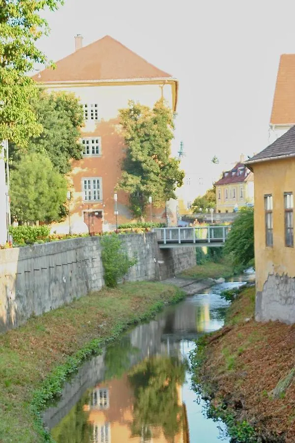 Ezuest Boroka Apartman Eger