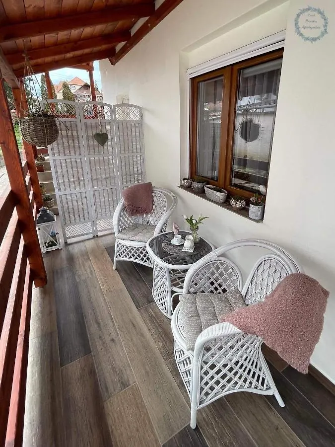 Ezuest Boroka Apartman Eger Apartment